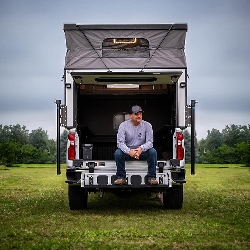 OV-X 5.5 truck topper camper